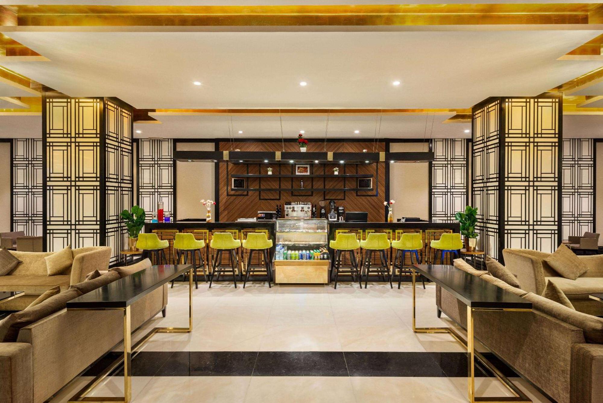 فندق Ramada By Wyndham Makkah Zad Al Rawda مكة المظهر الخارجي الصورة