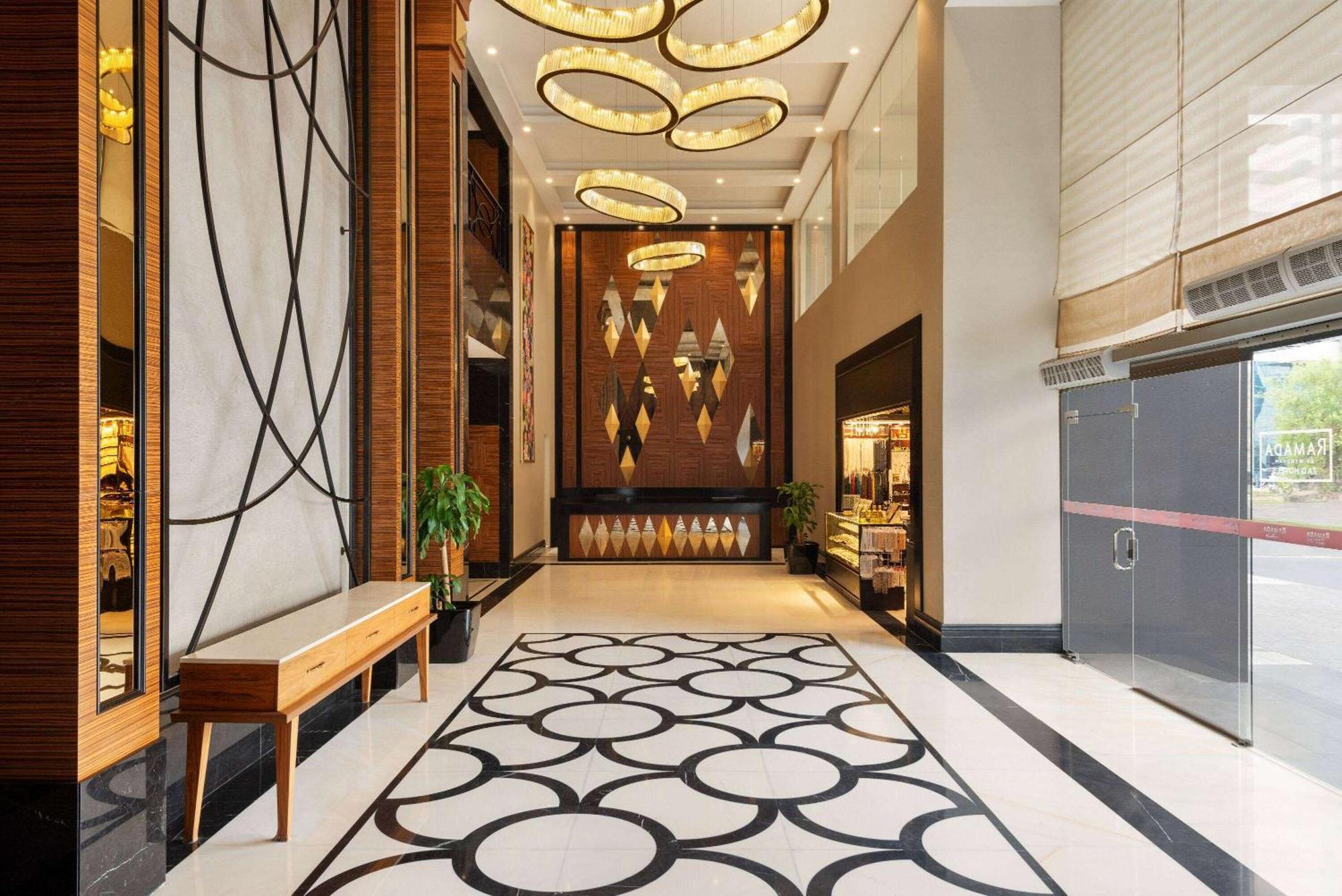 فندق Ramada By Wyndham Makkah Zad Al Rawda مكة المظهر الخارجي الصورة