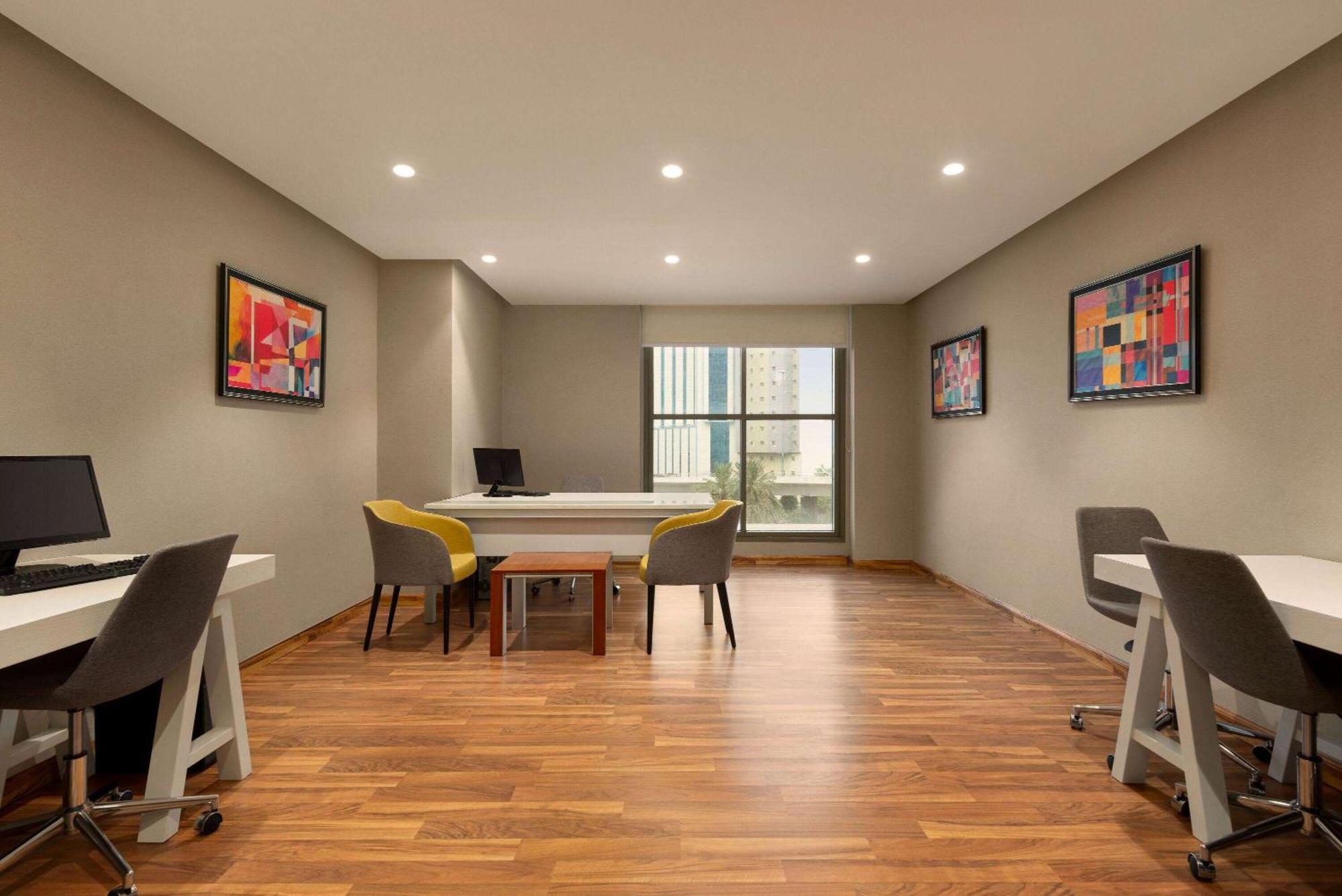 فندق Ramada By Wyndham Makkah Zad Al Rawda مكة المظهر الخارجي الصورة